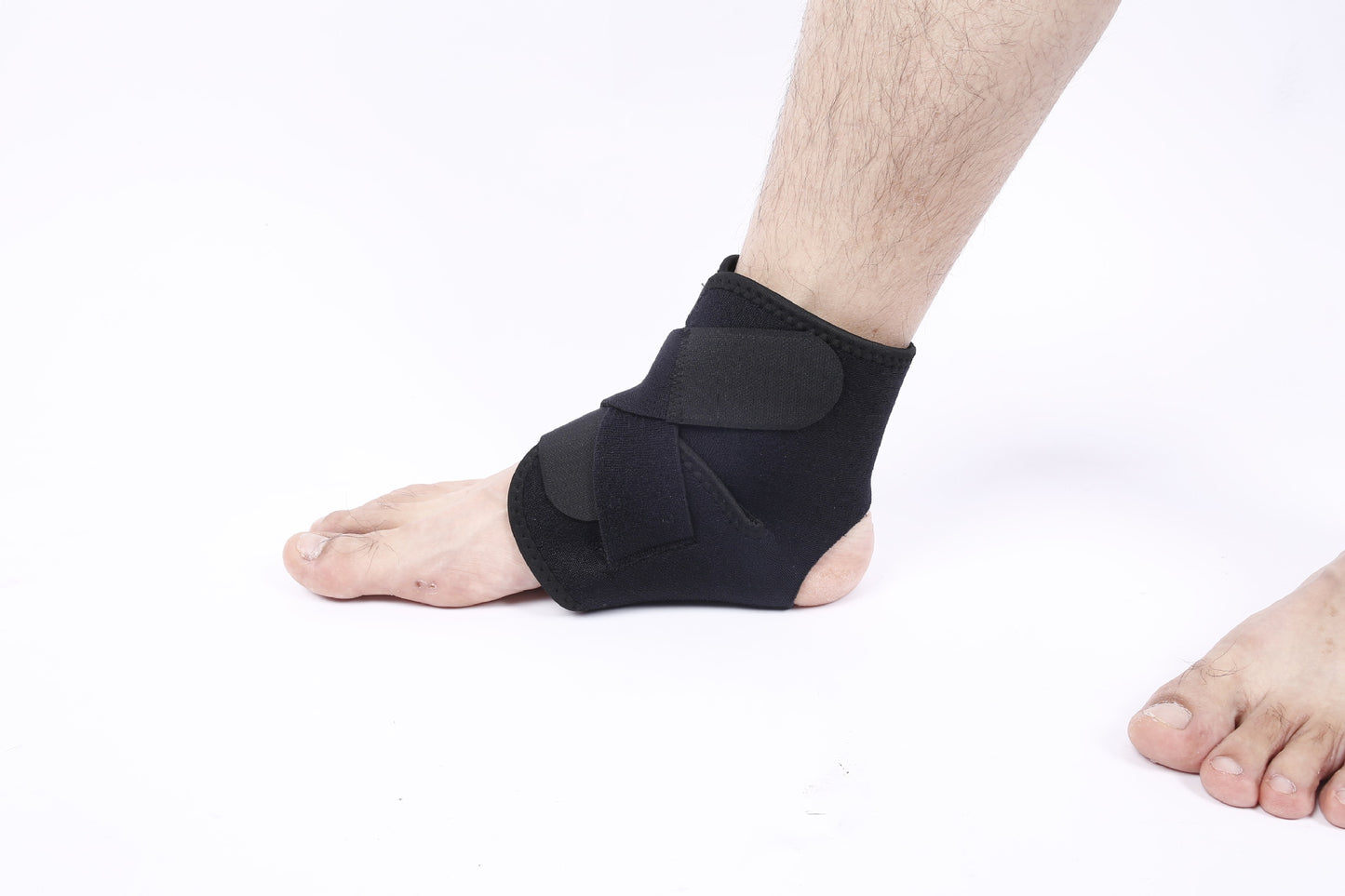 Tornozeleira Esportiva Elástica Ajustável